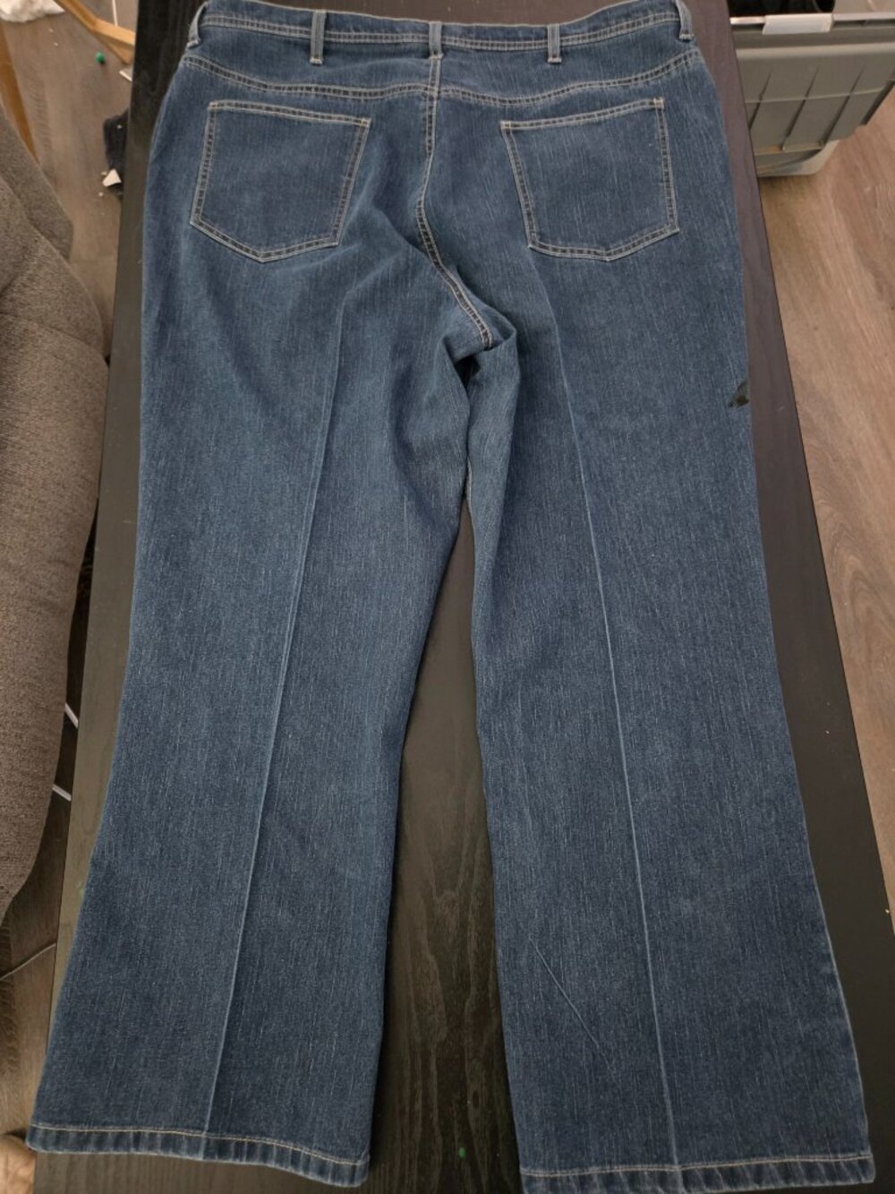Jean - Picture 4 of 4